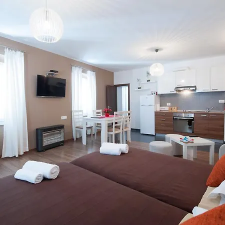 Apartment & 72 Zadar