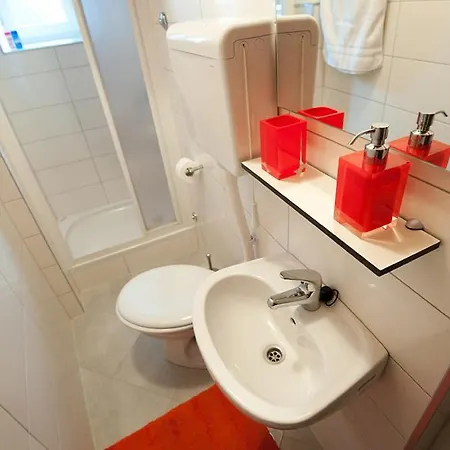 & 72 Διαμέρισμα